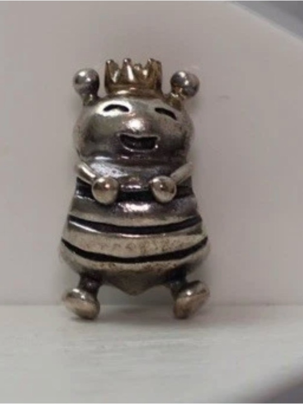 Pandora Retired Queen Bee Charm with 14kt Gold Crown AUTHENTIC